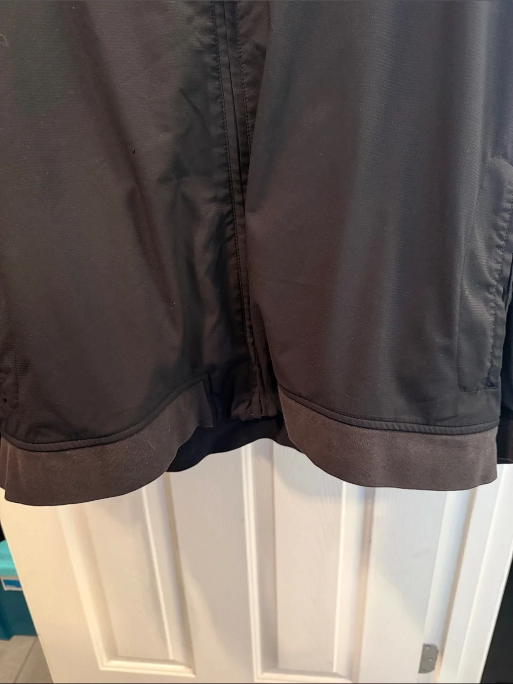 Travis Mathew Men's Black Full-Zip Hooded Windbreaker
